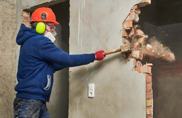 Duvar Yıkımı ve Bölme Duvar Ekleme